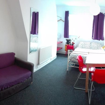 Igloo Backpackers Hostel & Annexe Nottingham Exterior photo