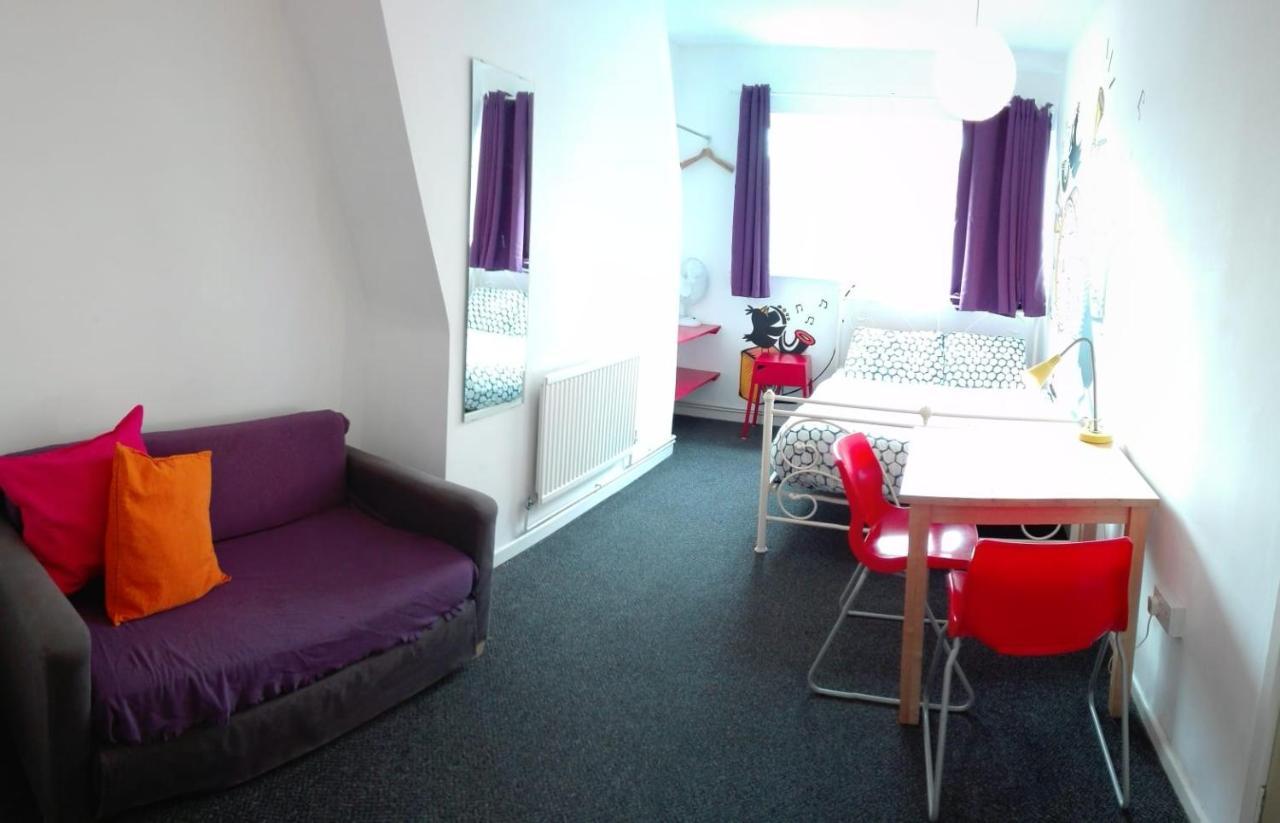 Igloo Backpackers Hostel & Annexe Nottingham Exterior photo